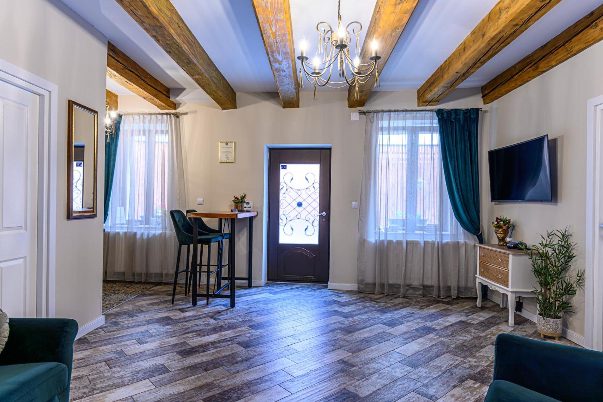Dallure House Boutique Brasov Bagian luar foto